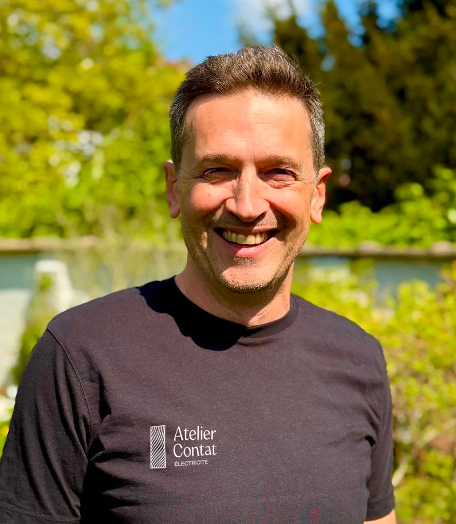 Thomas Contat, artisan électricien à Lambersart